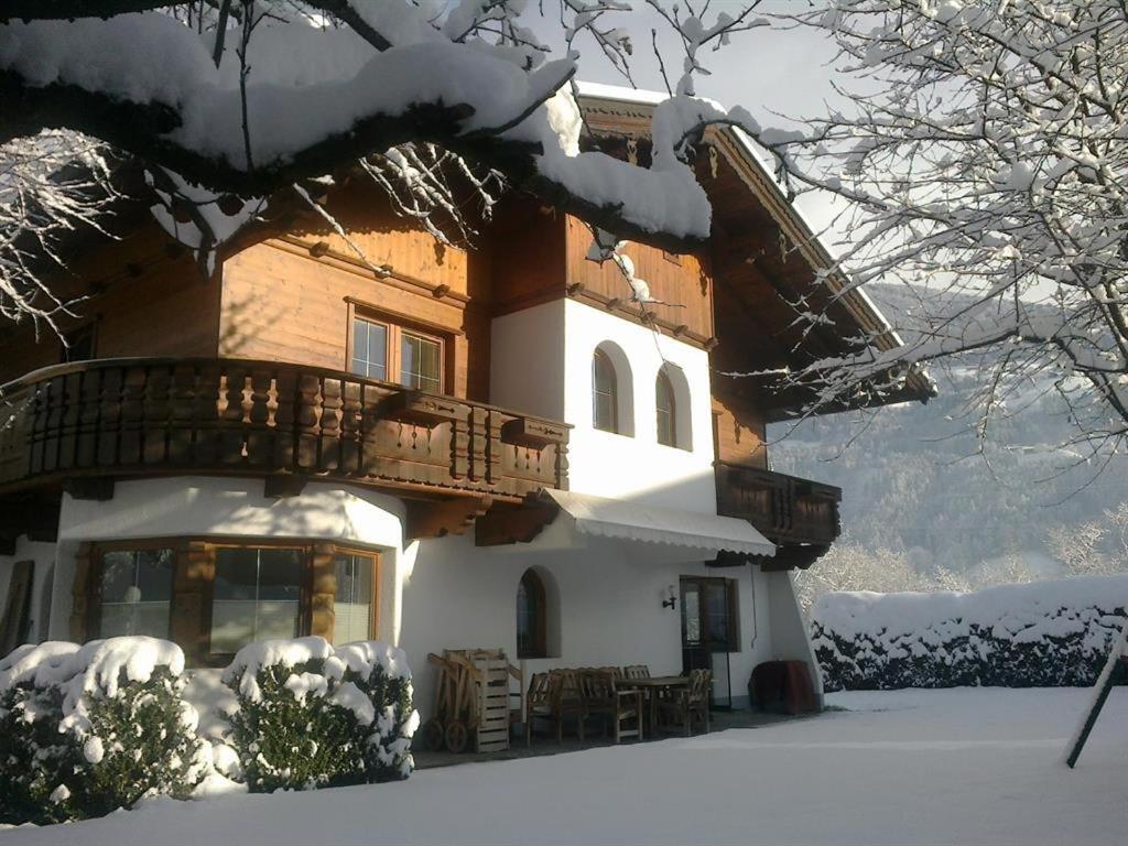Chalet Neuhaus Ried im Zillertal Luaran gambar